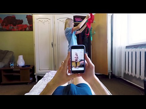 ❤️ O Stepsister fez seu irmão vir logo antes de sua mãe voltar para casa Porno doméstico em nós ❌